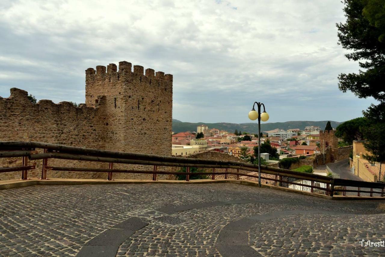 B&B Castello Salvaterra Iglesias Luaran gambar